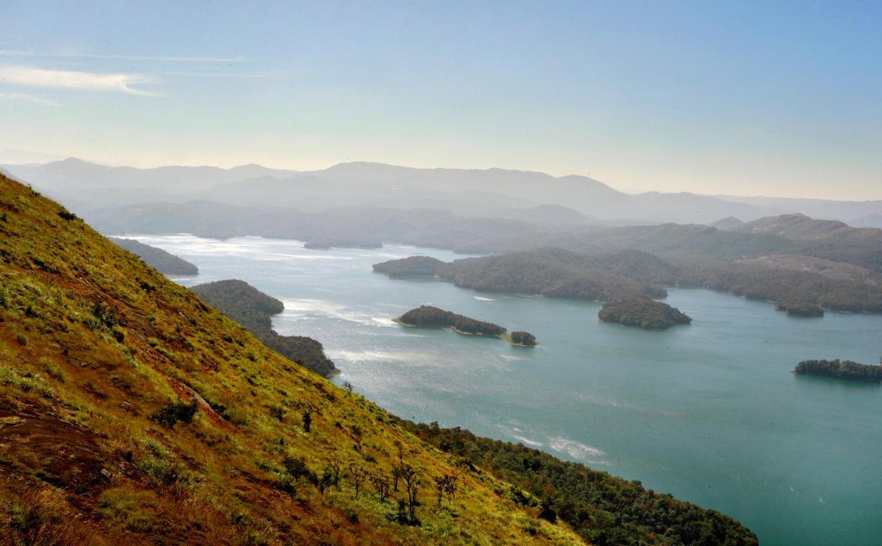 10 Degrees North By Avni Holidays Idukki Bagian luar foto